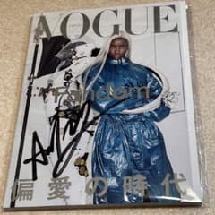 ラス1☆スーパーモデルANOK YAIアノックヤイ☆直筆サイン☆VOUGE