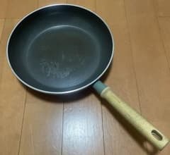 送料込！GREENPAN グリーンパン フライパン 28cmのサムネイル