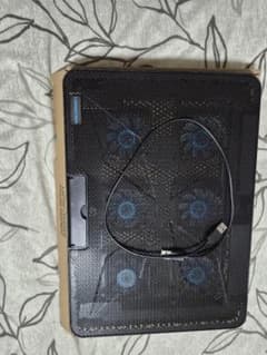 LIANGSTAR ノートPC冷却パッド 冷却ファン 本体のサムネイル