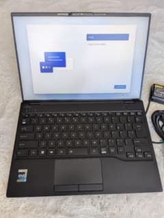 富士通 LIFEBOOK UH90/H1 Core i7/16GB/512GB - メルカリ