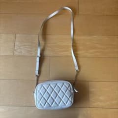 グレー キルティング ショルダーバッグ