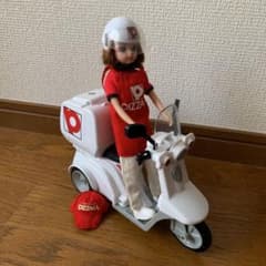 LUCY'S ROOM様専用リカちゃん ピザーラ  制服+バイク+ヘルメットのサムネイル
