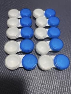 コンタクトレンズ洗浄ケースのサムネイル