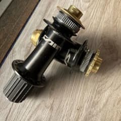 SHIMANO SAINT ハブセットのサムネイル