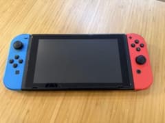 Nintendo Switch 本体 ネオンブルー ネオンレッドのサムネイル