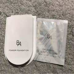 POLA  BAパウダリーファンデーションのサムネイル