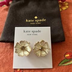 Kate spade ピアスですのサムネイル