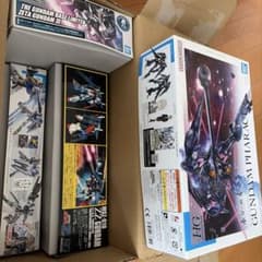 【最終値下げ】HG 1/144 ガンプラ[未組み立て] まとめ売りのサムネイル