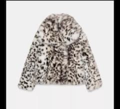 ZARA ショート丈アニマル柄フェイクファーコート - メルカリ