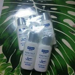 ニベアSUNプロテクトウォータージェルSPF50pA+++のサムネイル
