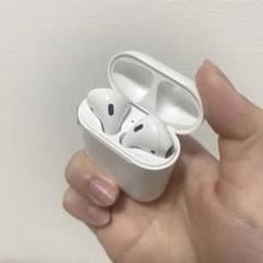 Apple AirPodsのサムネイル