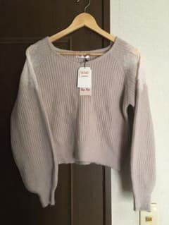 新品保管品　美品　レース花柄　ニット　セーターのサムネイル