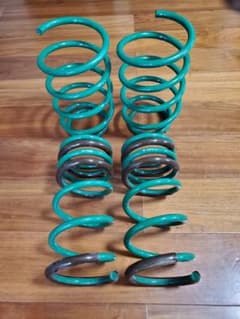 TEIN ダウンサス 10系アルファードのサムネイル