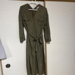 DONA MARIE カーキ ロングシャツワンピースのサムネイル