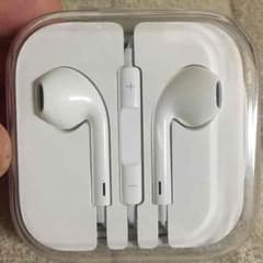 iPhoneについてたイヤホンのサムネイル