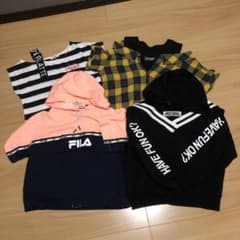 女児向け洋服4点セットのサムネイル