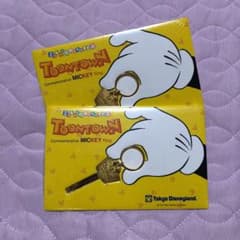 ディズニーランドトゥーンタウンキーホルダーのサムネイル