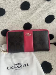 COACH 長財布 シグネチャー ピンクのサムネイル