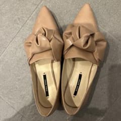 ZARA フラットパンプスのサムネイル