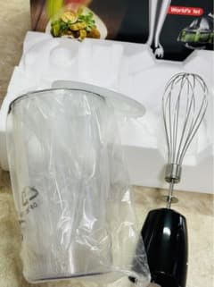 BRAUNマルチクイック　【新品部品】泡立て器＆計量カップ蓋付き　本体なしのサムネイル