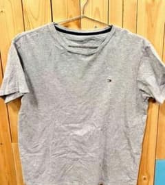 トミー・ヒルフィガー Tシャツのサムネイル