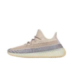 YEEZY BOOST 350 V2のサムネイル