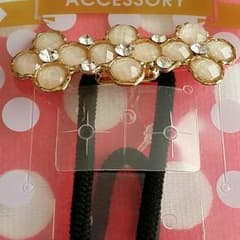 【値下しました！】フラワーヘアゴムのサムネイル