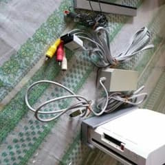Wii　本体　アタブタ　ケーブル　センサー(リモコン無し)のサムネイル
