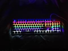 タイプライタータイプ　キーボード 青軸 104キー 7色LEDバックライトのサムネイル