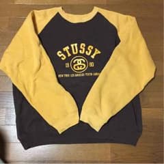ステューシー トレーナーのサムネイル