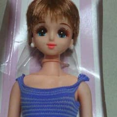 ジェニー TOTOCO  ショートヘアー マリーン 少し難ありのサムネイル
