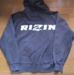 RIZINパーカー　非売品　Lサイズのサムネイル