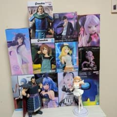 アニメ フィギュア 13個まとめ売り - メルカリ