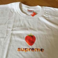 supreme シュプリーム イチゴTシャツのサムネイル