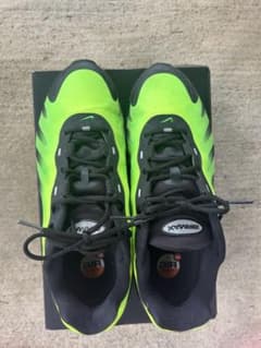 NIKE AIR MAX Dn8 ネオングリーンのサムネイル