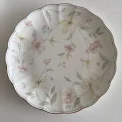 N A R U M I BONE CHINA 丸皿　23cm ５枚セットのサムネイル