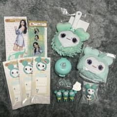 ATEEZ ANITEEZ ウヨン ウヨニャン キーリング＆ポーチ | Japonya'daki