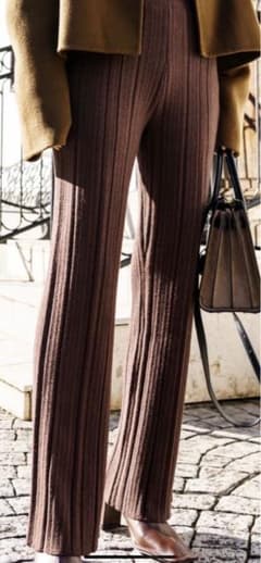 Glam Lips RANDOM RIB STRAIGHT KNIT PANTSのサムネイル