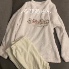 すみっコぐらし　ユニクロ限定　パジャマのサムネイル