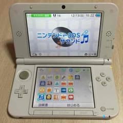 3DS LL本体+SDカード4GBのサムネイル