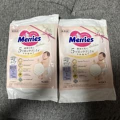 Merries First Premium 新生児用 テープタイプ 試供品 2枚のサムネイル