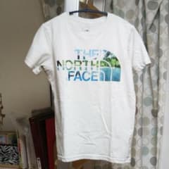 ノースフェイス Tシャツのサムネイル