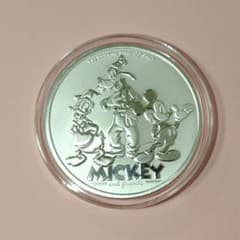 ミッキー＆フレンズ 1オンス 銀貨 2025年 ニウエ - メルカリ