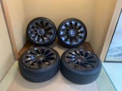 モデルY Performance 純正21インチホイール4本セット　横浜より モデルY Performance 純正21インチホイール4本セット 横浜より - メルカリ