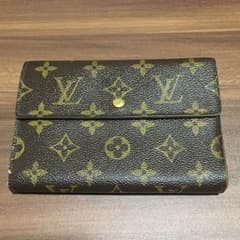 LOUIS VUITTON 三つ折り財布のサムネイル