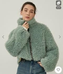 NEW CRIMPED FUR CROPPED BLOUSON - メルカリ