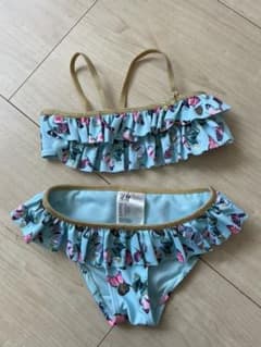 水着 ビキニ 女の子のサムネイル