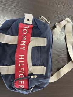 u*d様 TOMMY HILFIGER ネイビー ショルダーバッグのサムネイル