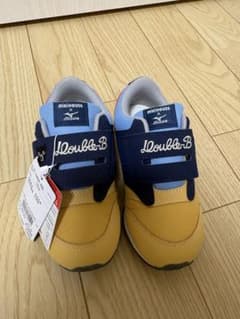 MIKIHOUSE x MIZUNO Kids' Sneakers, Size 18.0cm