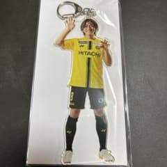 柏レイソル BIGアクリルキーホルダー No.8 小泉佳穂 - メルカリ